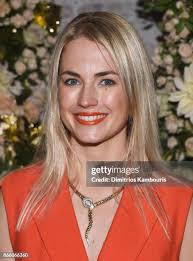 718 Amanda Hardy Stock Photos, High-Res Pictures, and Images