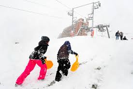 Alpes, pyrénées, vosges, jura, massif central, ainsi que les. La Neige Lance La Saison D Hiver Dans Les Alpes Et Les Pyrenees