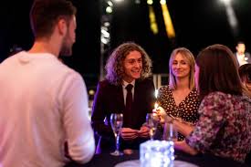 Robin Geyer magicien à Dijon: Le virtuose de la Magie