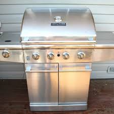 If your grill needs a good cleaning, use a mixture of baking soda and water (should make a paste) and apply to grill and leave overnight. Gross To Gorgeous Best Ways To Clean Stainless Steel Grills