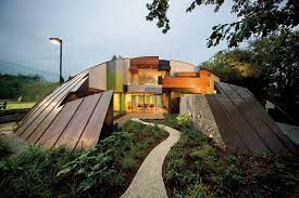 Casa octagonal dome structure geodesic dome homes geometric construction eco buildings space frame modern tiny. Dome House A Deconstructed Puzzle They Call Home