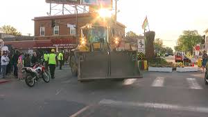 Floyd's death and the attention it. Minneapolis Crews Remove Barricades At George Floyd Square As City Pledges To Create A Permanent Memorial Cnn