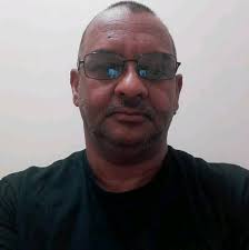 Sad to say that my brother Faizel Moosa passed away this afternoon. We were  born and raised in Pecos Walk Mannenberg...