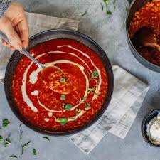 Tomatensuppe Mit Reis Sevencooks Com Tomaten Suppe Tomatensuppe Mit Reis Tomatensuppe