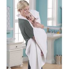 It's an easy project made from a bath towel and a hand towel. 100 Cotton Terrycloth Hooded Apron Style Baby Bath Towel By One Step Ahead Designed This Apron Style Towel To Be The Perfect Answer To Baby Bath Time When By One Step Ahead