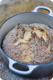 Dinkel Kurbis Brotchen Dinkelbrot Mit Wenig Hefe Und Langer Kalter Teigfuhrung Brot Selber Backen Rezept Brot Backen Rezept Einfach Brot Backen