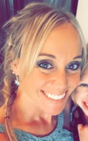 Samantha Mickelson's Instagram, Twitter & Facebook