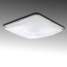 Un marco de póster suave y fácil de cambiar hecho de aluminio anodizado. Luminaire Led Gasolineras Lumileds 3030 Ip65 100w 11000lm 50 000h