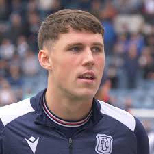 Josh Mulligan's Instagram, Twitter & Facebook