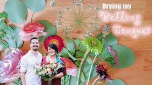 Resin wedding flower preservation #weddingflowers #bridalflowerbouquets #flowerpreservaion #resin #resinart #resinartdiy. Preserving My Wedding Bouquet In Resin Youtube