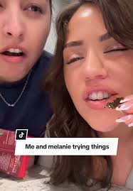 Melanie Tries Seaweed Sandwich Crisps Review