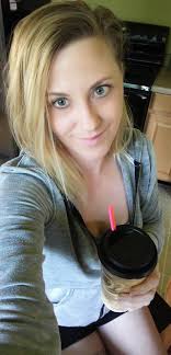 Good Monday morning boys & girls! What a GORGEOUS day out! Time for work  gear once again, but luckily I don't have to leave for a bit. Those who are  blessed to