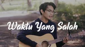 Download Fiersa Besari Waktu Yang Salah Cover By Tereza Mp3 Savethealbum Berlarilah, ku 'kan mengejarmu sembunyilah, ku 'kan temukanmu membekulah, ku 'kan menunggumu luluh.