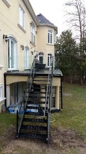 Standard minimum railing height is 36 from finished floor, according the the irc 2003 building code. Revamping Your Deck Here S The Ontario Building Code For Railing Height Railings Toronto