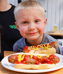 Celebrate Father's Day the right way—with a Grill Pack straight from  Nouvelle Brewing by Travail. Our brewer has crafted something special for  the occasion: 🌭3 rich, classic bratwurst 🧄 3 garlicky smoked