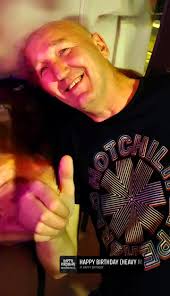 Radio Veronica: Herman Hofman meldt ons even in z'n show, lekker  hoor!😃🎶🤘