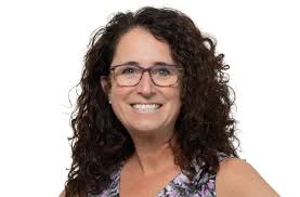 Stacey Bean's Instagram, Twitter & Facebook