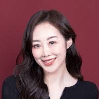 Wang Wa's Instagram, Twitter & Facebook