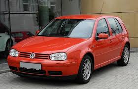 The volkswagen golf mk4 (or vw type 1j) is a compact car, the fourth generation of the volkswagen golf and the successor to the volkswagen golf mk3. Vw Golf 4 Verbrauch Realverbrauch Tankvolumen Benzin Diesel