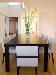 Light Filled Modern Dining Room With Sleek Dining Set Dining Sets Modern Modern Dining Room Set Dining Room Table Decor