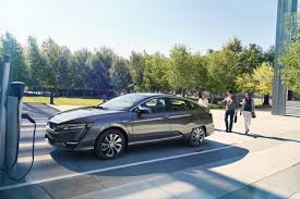 This sedan can compete with vehicles that use conventional drivetrain. The Honda Clarity Electric Has Run Out Of Range Won T Return For 2020