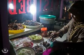 Photo taken at nasi bebek madura kalimalang by lucy a. Streetfoodaddict Nasi Bebek Madura H Munawi Umi Syam