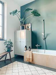 Feuchtraumfarbe erfüllt diese anforderungen, viele tapeten dagegen nicht. Neue Farbe Im Bad Bath Badezimmer Pflanze Couch