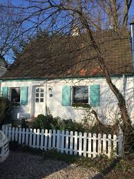 Der name immendorf wird erstmalig in einer urkunde um 1200 als „emendorf  genannt, auf die männlichen vornamen emmo und immo zurückgeführt. Haus Zu Vermieten Friedrichshof D1 50997 Koln Immendorf Mapio Net