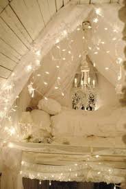 In diesem artikel wollen wir euch sechs moglichkeiten vorstellen wie ihr mehr romantische. Decoration Ideas Romantic Led Lighting For Valentine S Day Tent Bedroom Decorating With Christmas Lights My Dream Home