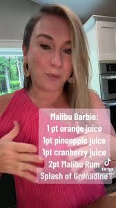 Elise Brooks's Instagram, Twitter & Facebook