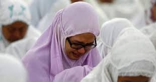 Pada kesempatan ini wisatanabawi akan mengulas tentang beberapa doa untuk suami arab, latin dan artinya. Doa Isteri Sangat Mustajab Asbab Doanya Hidup Suami Sentiasa Berkat Senang Pa Ma