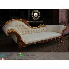 Ada beragam desain kursi sofa santai jok busa nyaman untuk menemani kegiatan beristirahat semakin menyenangkan. Sofa Ukir Cleopatra Jepara Sofa Cleopatra Murah Sofa Cleopatra Jepara