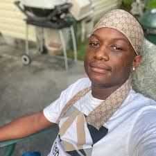 Isiah Russell's Instagram, Twitter & Facebook