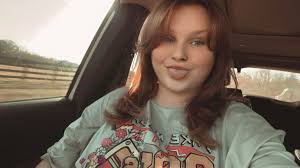 Change my background to office work