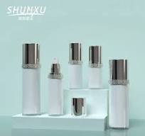 Wholesale Shining Plating Silver White Skin Care Set Packaging Plastic  Bottle