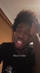 Julie and the Phantoms Season 2: Edge of Great Song and Luke's Guitar Riff 