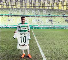 Egy maulana vikri juventus version. Resmi Lechia Gdansk Kontrak Egy Maulana Vikri Selama Tiga Tahun Bolaskor Com