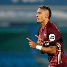Liverpool have been linked with leeds winger raphinha in the summer transfer window. Liverpool To Bid 32m For Premier League And Leeds United Star Raphinha Lfc Transfer Room Liverpool S No 1 Source For Transfer News Speculation