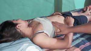Thoongikondu iruntha tamil chithi magalai otha sex video padam