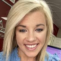 Hollie Barnes's Instagram, Twitter & Facebook