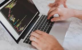 أهم أنواع لغات البرمجة والفرق بينهما موسوعة