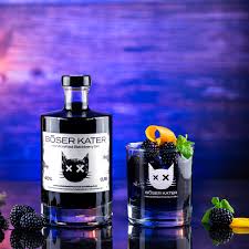 Das fruchtpüree kann helfen, eine ausgewogene ernährung zu unterstützen, und ist zudem auch äußerst vielseitig verwendbar, zum beispiel für. Boser Kater Blackberry Gin 40 Vol Edelobstbrennerei Schleihauf