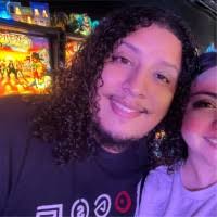 100+ "Largaespada" profiles