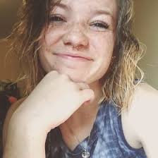 Gabrielle Sharp (gabmikcar)