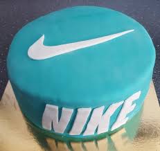 Nike Boy Birthday Cake For Teenager Boy Images Nike Taart Nike Cake Themed Cakes Birthday Party Games