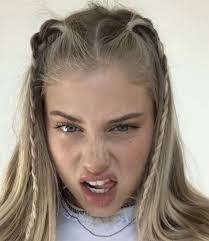 Ava Koch's Instagram, Twitter & Facebook