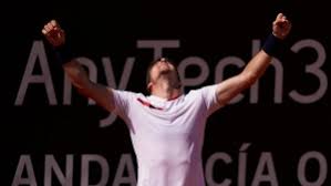 Lipsync (pose update) by kttreloaded. Carreno Busta Clinches Maiden Home Title As Sonego Completes Cagliari Double