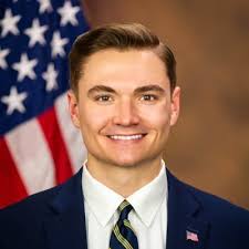 Kyle Cheney (@kyledcheney)