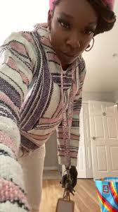 Ashley Morrell (@ashleymorrell34)'s videos with mizz trippinn