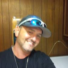 Đã bình luận về ảnh của bạn: Fets may mắn❤️ Tại sao bạn không trả lời? Tôi  chỉ muốn giữ liên lạc...